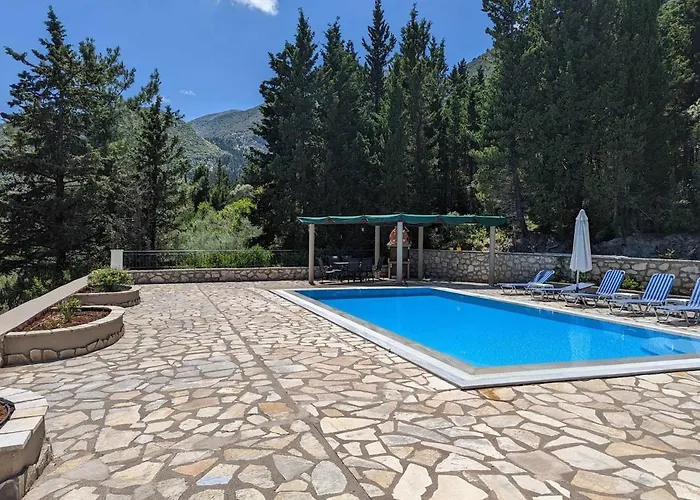 Nereus Nydri (Lefkada)